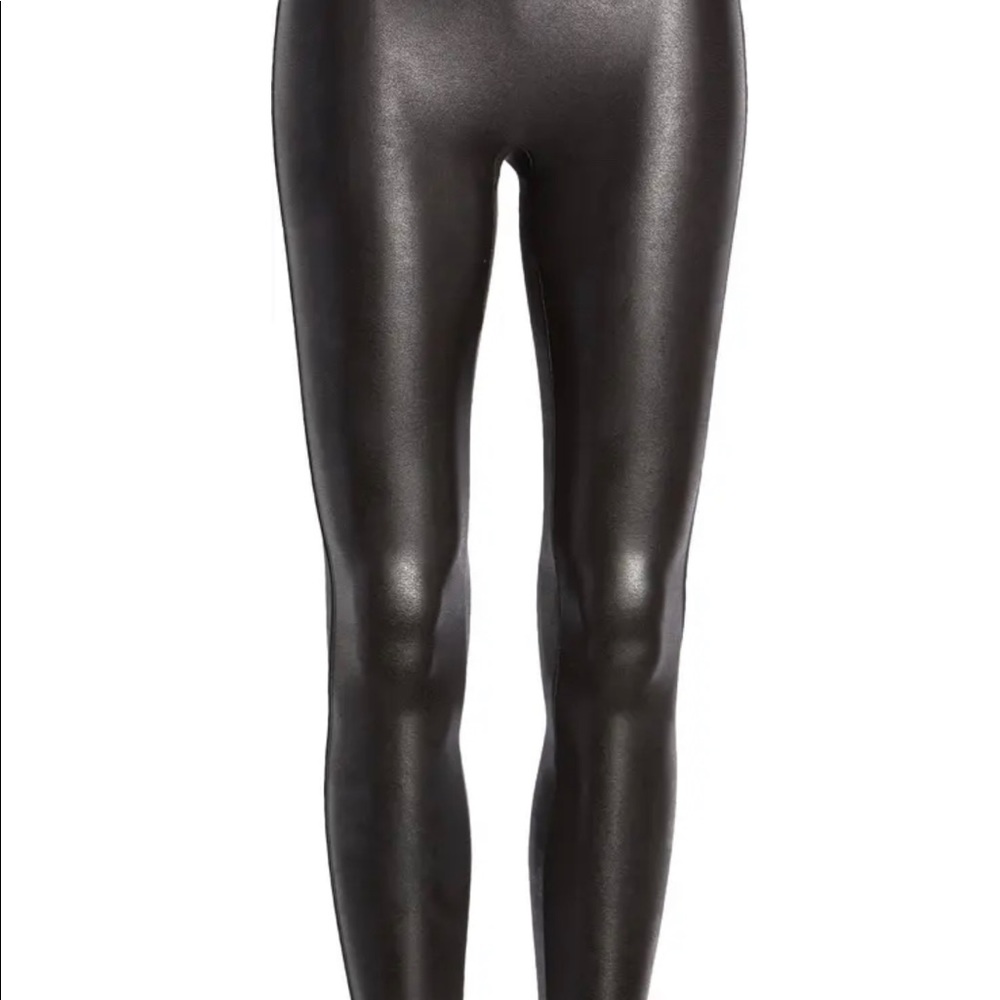 Spanx faux leather leggings size M